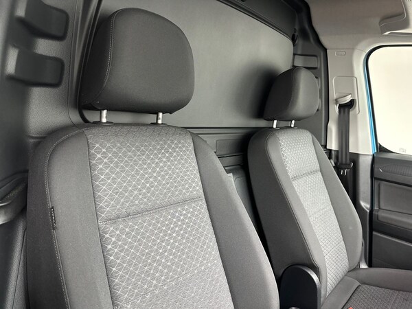 Used Ford Transit Connect 2024 for sale - 76146232: Photo 15