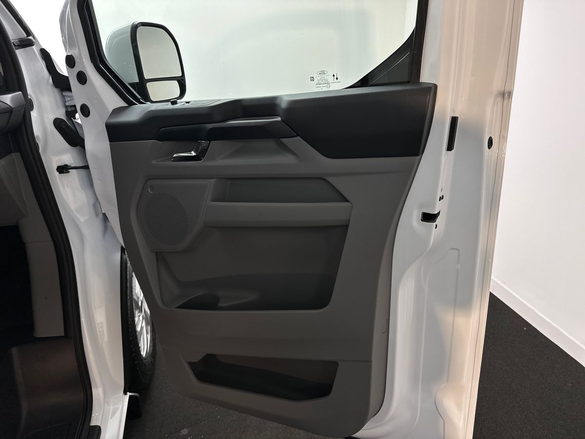 Used Ford Transit Custom 2025 for sale - 77186392: Photo 35