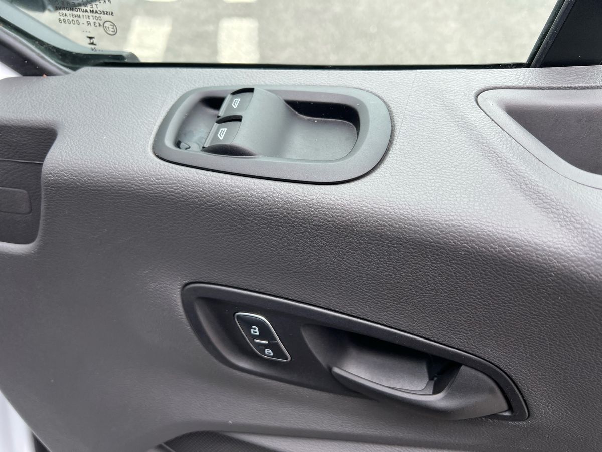 Used Ford Transit 2024 for sale - 76393730: Photo 27