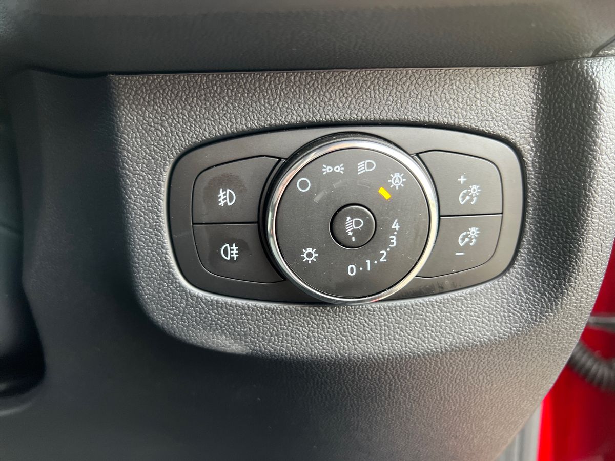 Used Ford Transit Courier 2024 for sale - 77105832: Photo 26