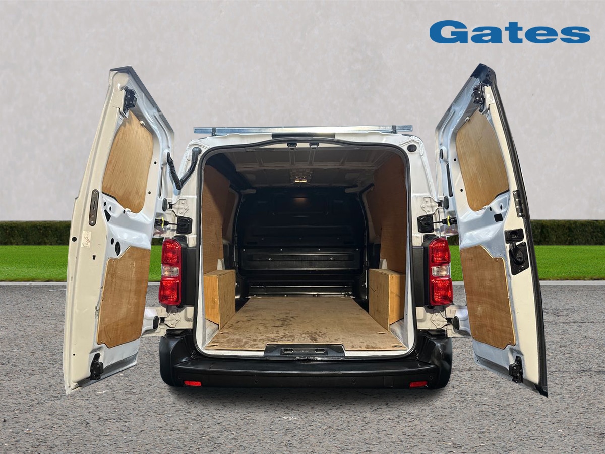 Used Vauxhall Vivaro 2022 for sale - 77193542: Photo 9