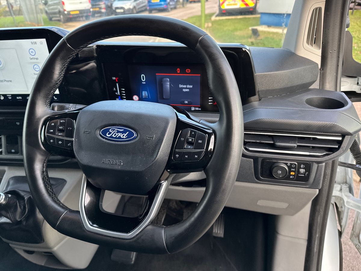 Used Ford Transit Custom 2024 for sale - 76494082: Photo 18