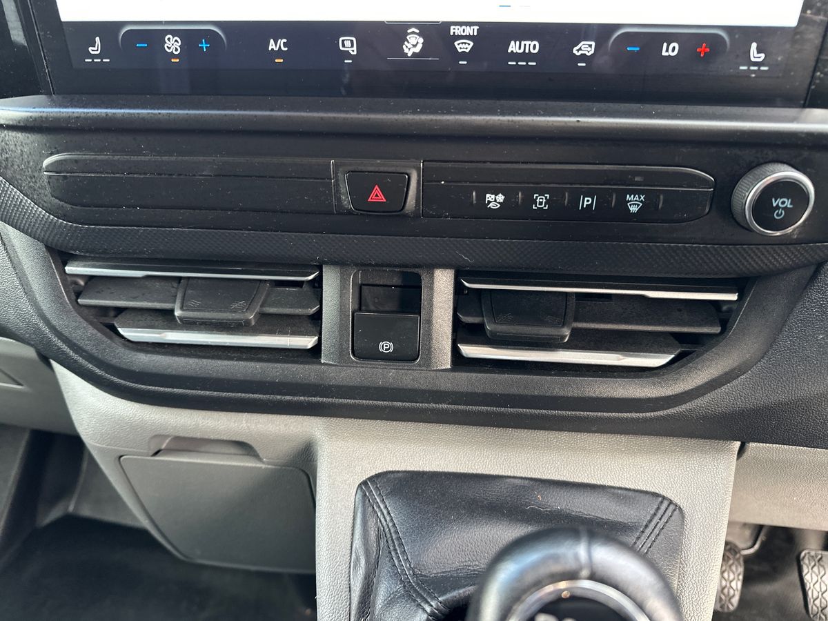 Used Ford Transit Custom 2024 for sale - 76494082: Photo 24