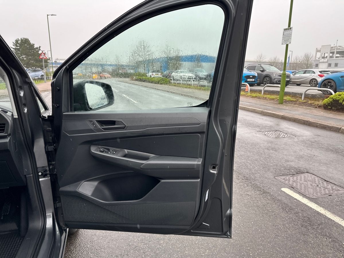 Used Ford Transit Connect 2025 for sale - 77791073: Photo 35