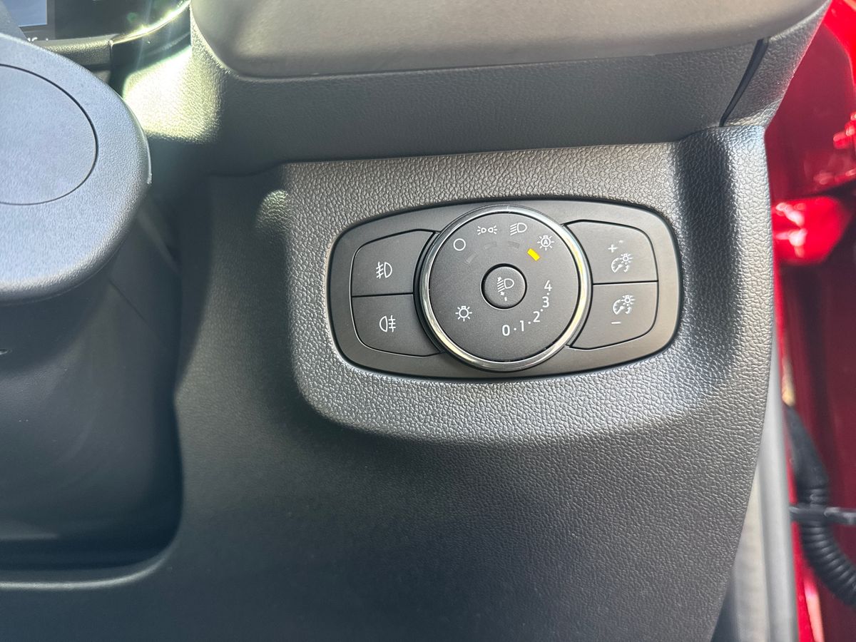 Used Ford Transit Courier 2024 for sale - 78088536: Photo 26