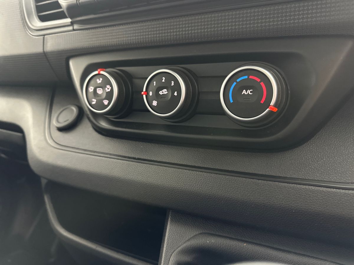 Used Renault Trafic 2023 for sale - 76921784: Photo 24