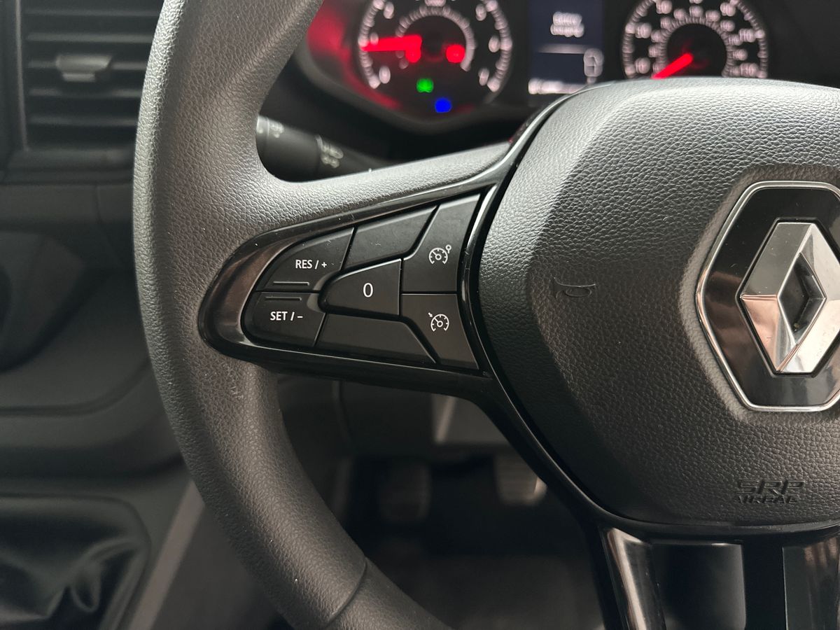 Used Renault Trafic 2023 for sale - 76921784: Photo 29