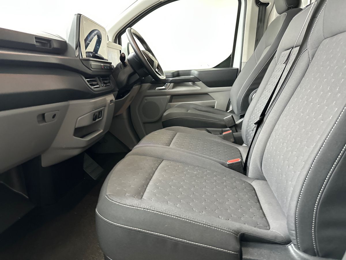 Used Ford Transit Custom 2024 for sale - 76999432: Photo 16
