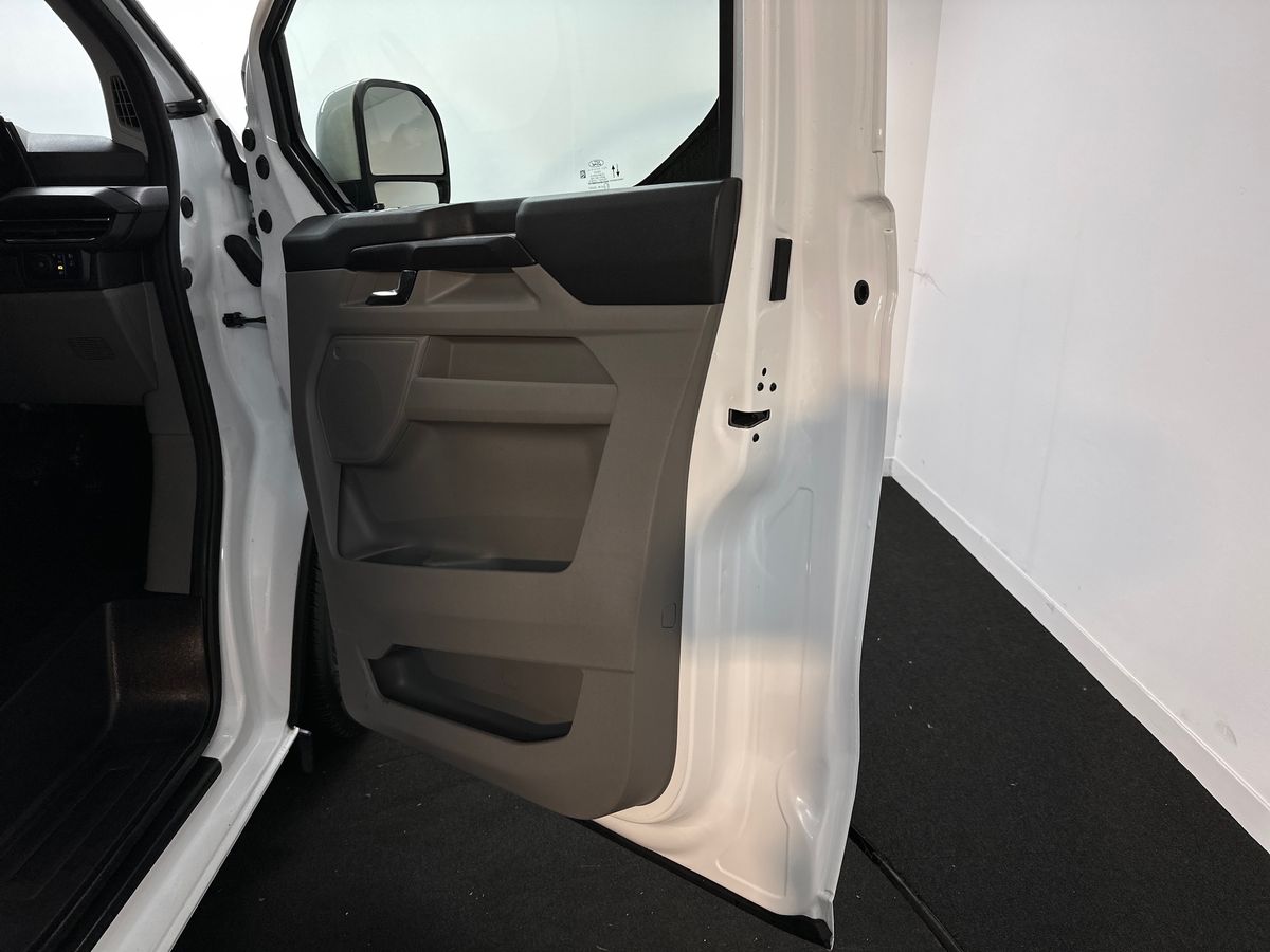 Used Ford Transit Custom 2024 for sale - 76999432: Photo 35