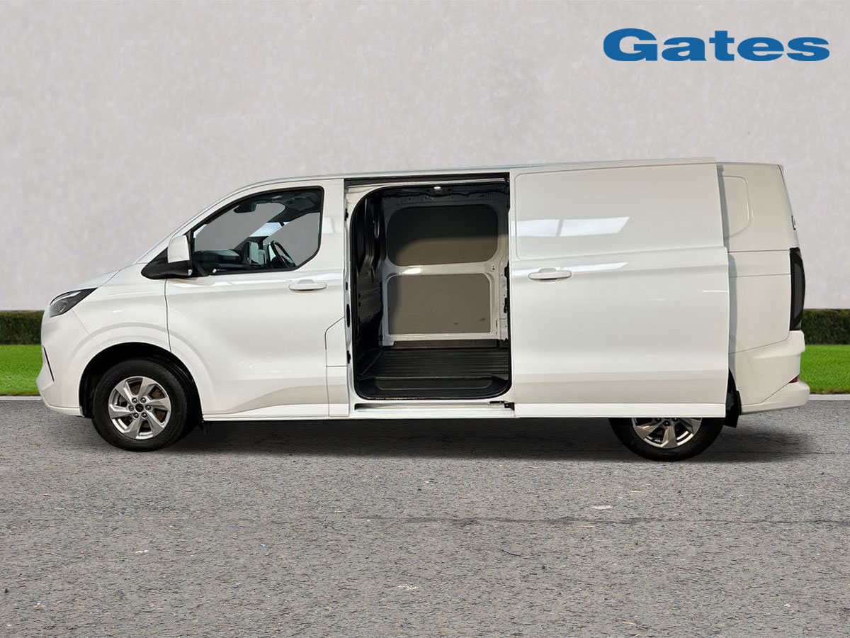 Used Ford Transit Custom 2024 for sale - 76999432: Photo 5