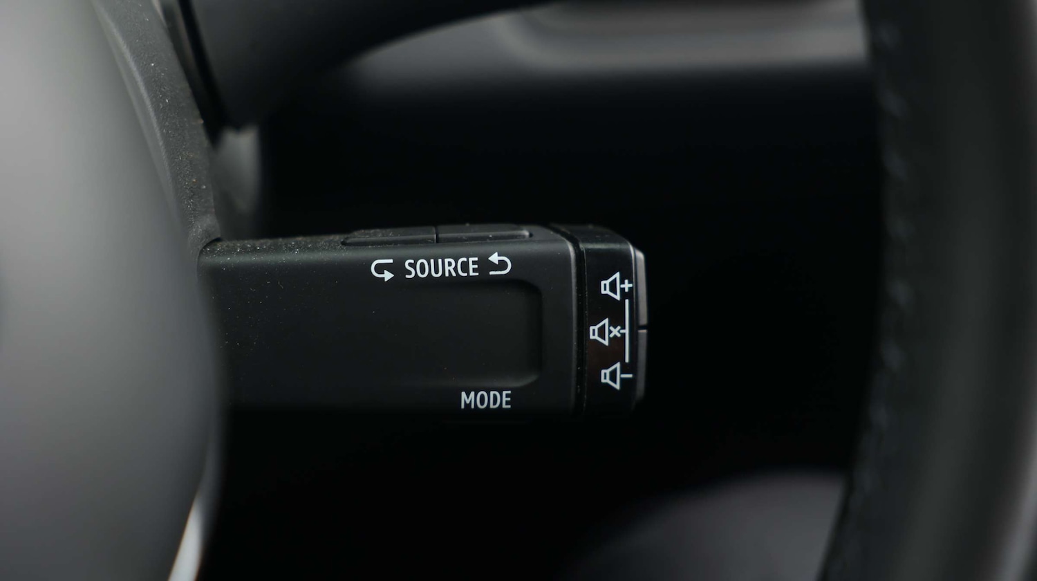 Used Renault Clio 2023 for sale - 76818529: Photo 36