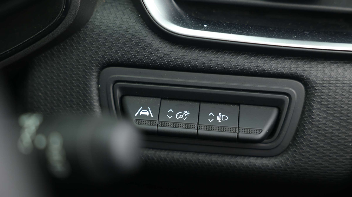 Used Renault Clio 2023 for sale - 76818529: Photo 39