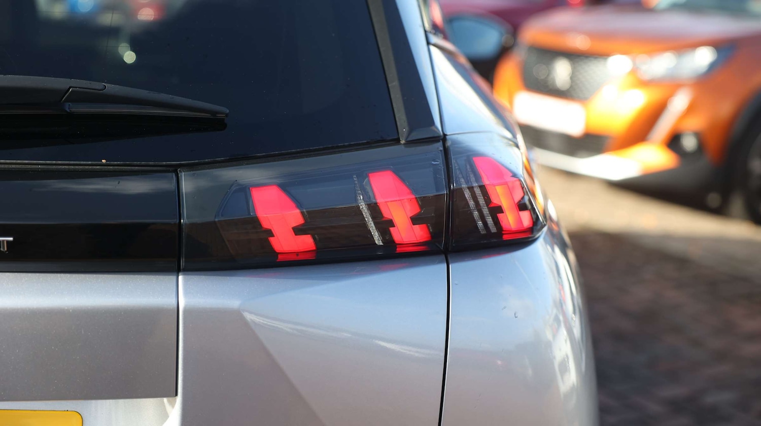 Used Peugeot 2008 2020 for sale - 76818532: Photo 10