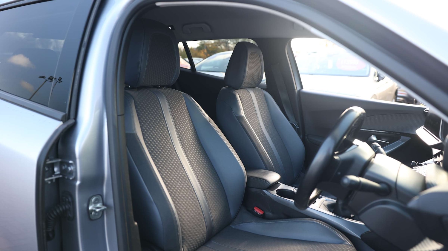 Used Peugeot 2008 2020 for sale - 76818532: Photo 17