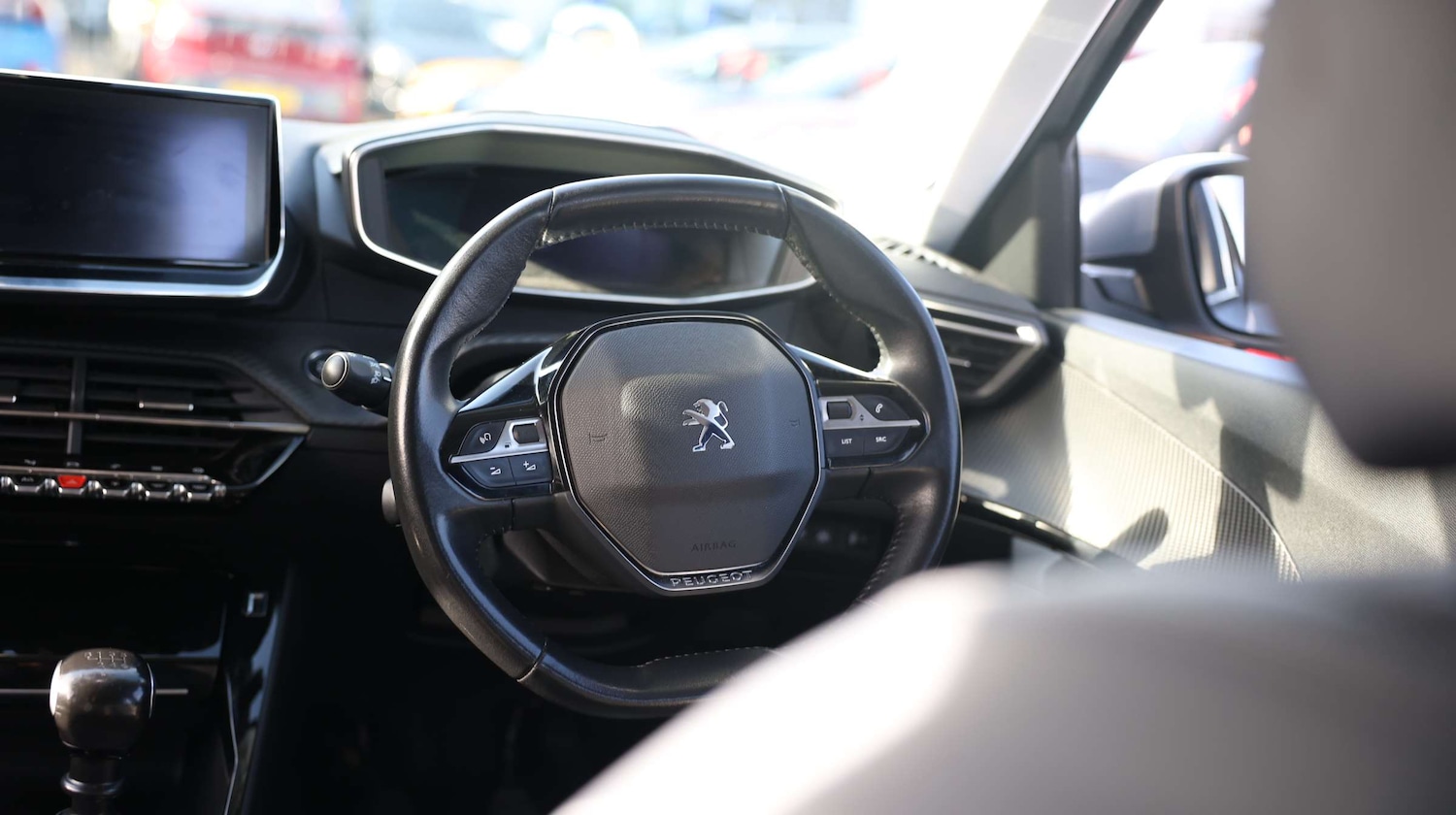 Used Peugeot 2008 2020 for sale - 76818532: Photo 22