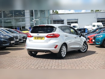 Used Ford Fiesta 2018 for sale - 78813780: Photo