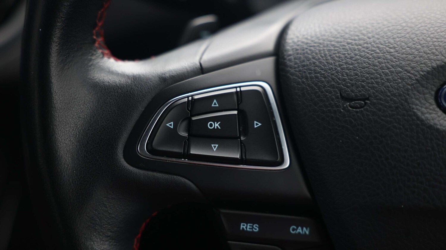 Used Ford Kuga 2017 for sale - 76818615: Photo 38