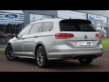 Used Volkswagen Passat 2019 for sale - 74732543: Photo