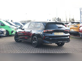 Used Vauxhall Astra 2024 for sale - 77552404: Photo