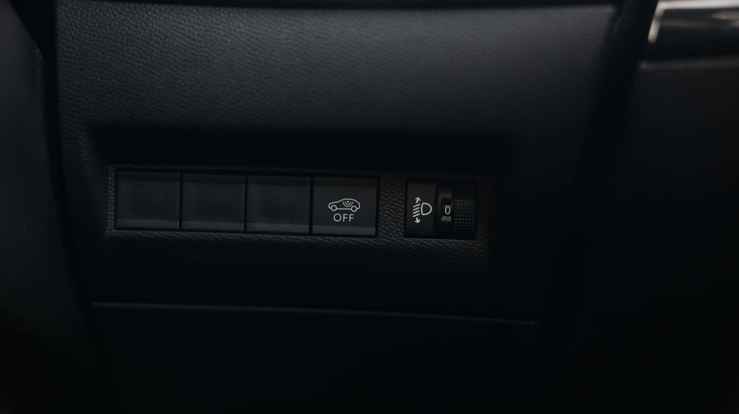 Used Peugeot 2008 2023 for sale - 77552444: Photo 38