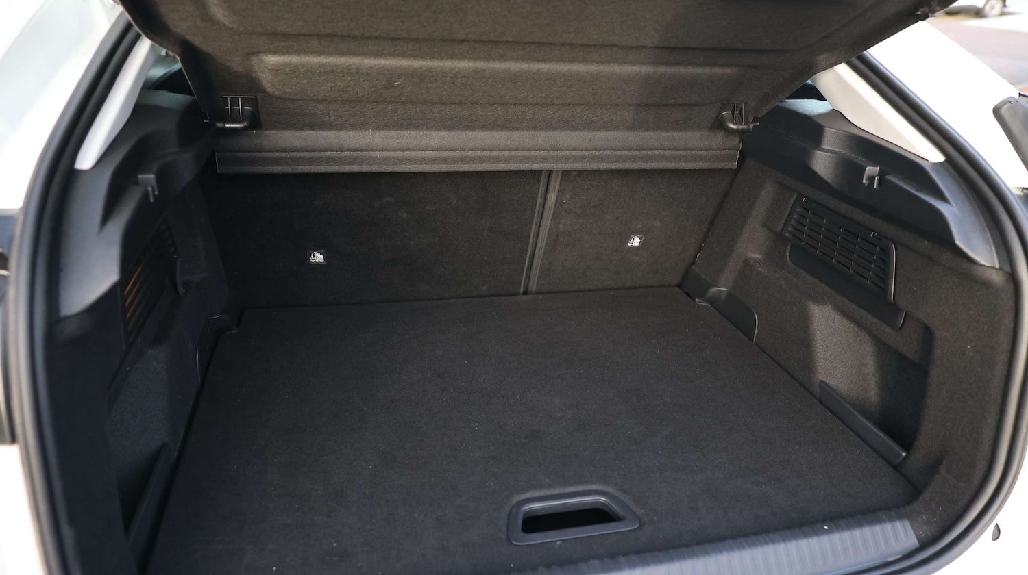 Used Citroen C4 2024 for sale - 76818556: Photo 16