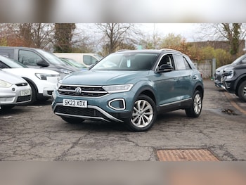 Used Volkswagen T-Roc 2023 for sale - 78108609: Photo