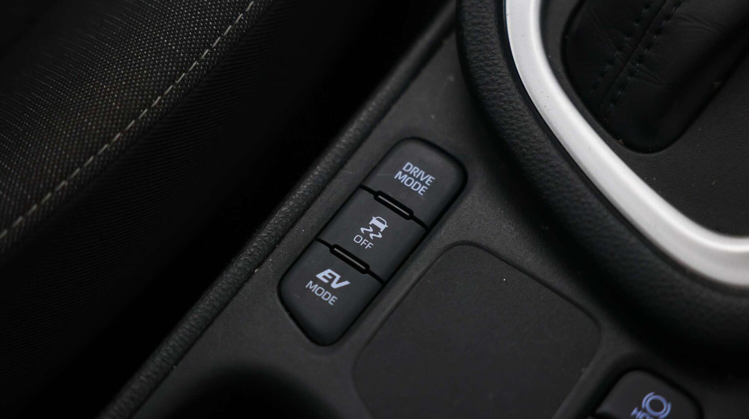 Used Toyota Yaris 2022 for sale - 76818474: Photo 32