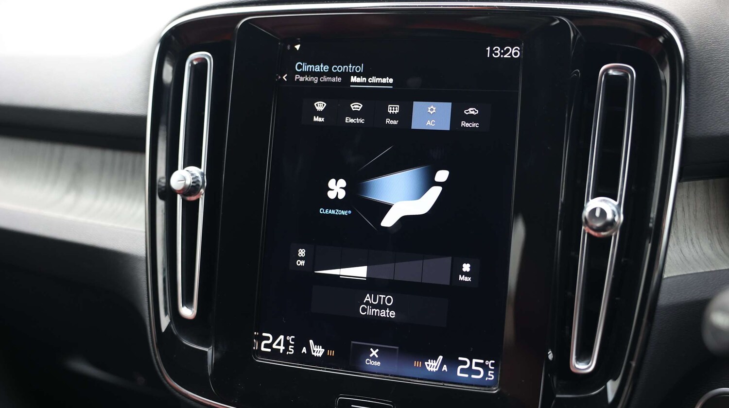 Used Volvo XC40 2020 for sale - 77648171: Photo 27