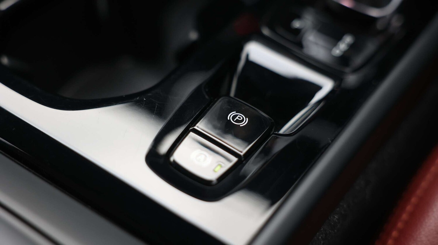 Used Volvo XC40 2020 for sale - 77648171: Photo 31