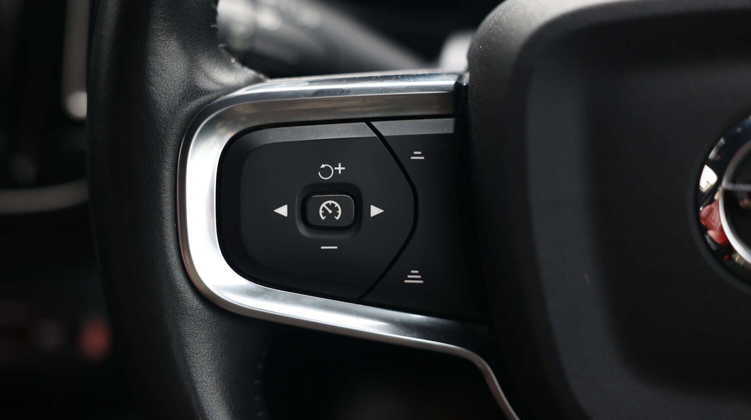 Used Volvo XC40 2020 for sale - 77648171: Photo 36