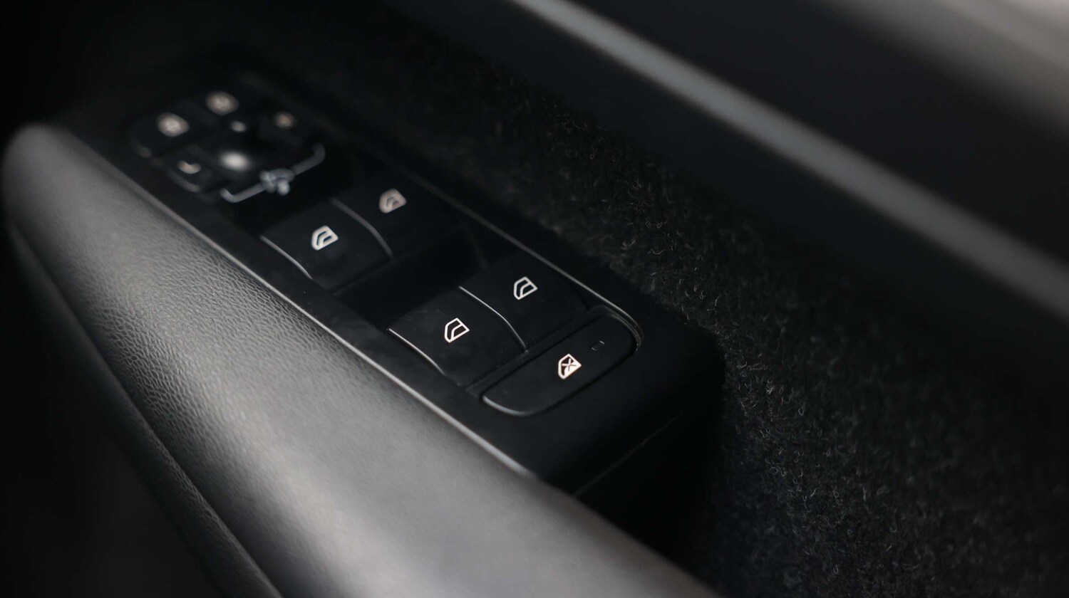 Used Volvo XC40 2020 for sale - 77648171: Photo 39