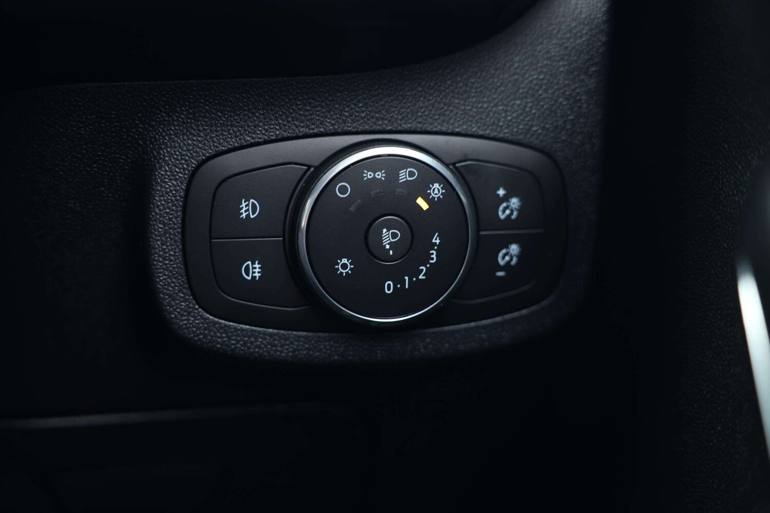 Used Ford Fiesta 2023 for sale - 78103020: Photo 35