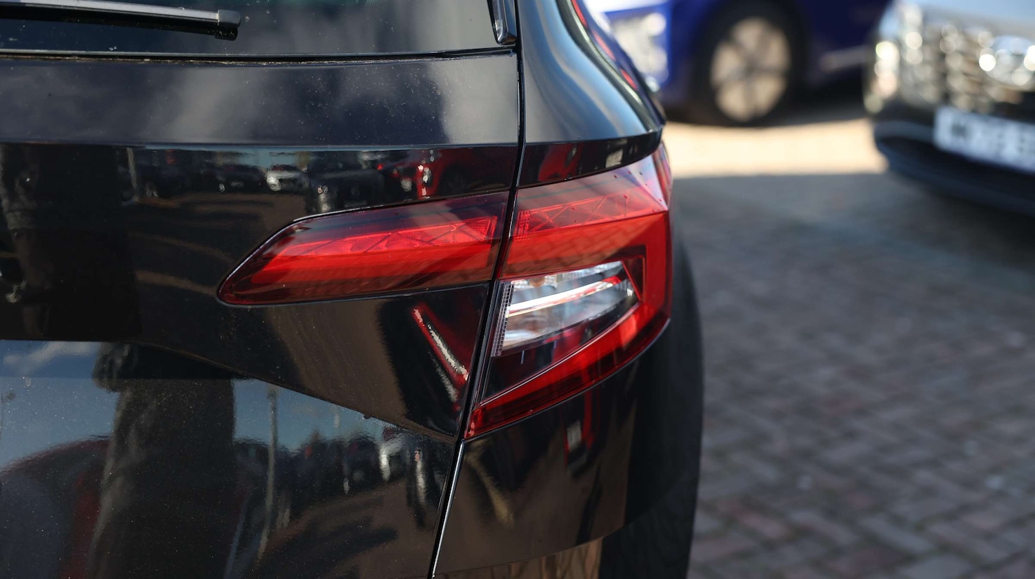 Used Skoda Karoq 2020 for sale - 76818533: Photo 8