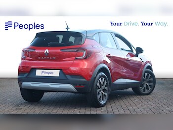 Used Renault Captur 2022 for sale - 76818541: Photo