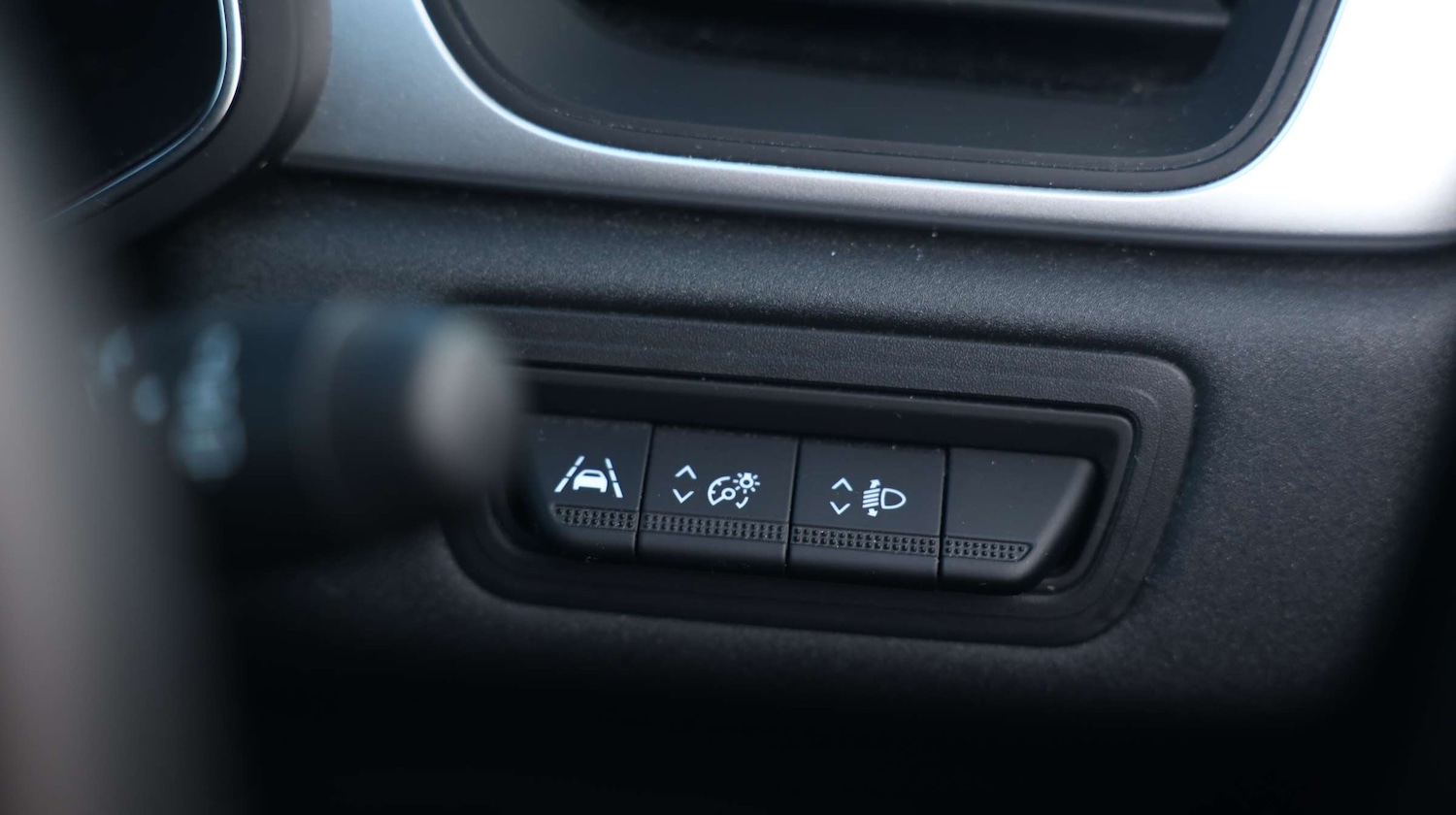 Used Renault Captur 2022 for sale - 76818541: Photo 37