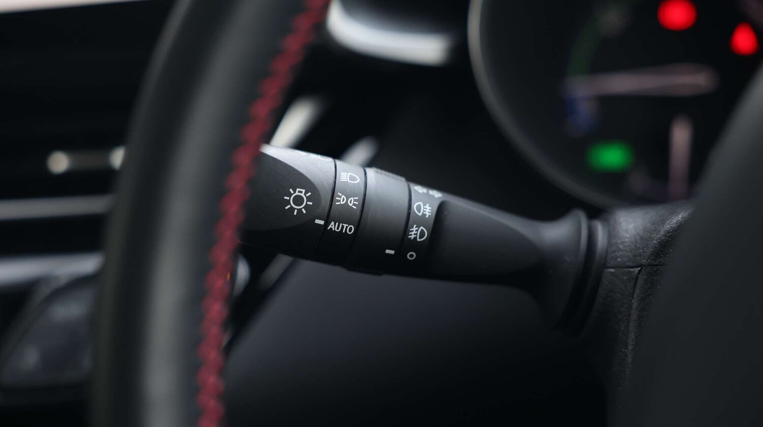 Used Toyota C-HR 2023 for sale - 77673885: Photo 35