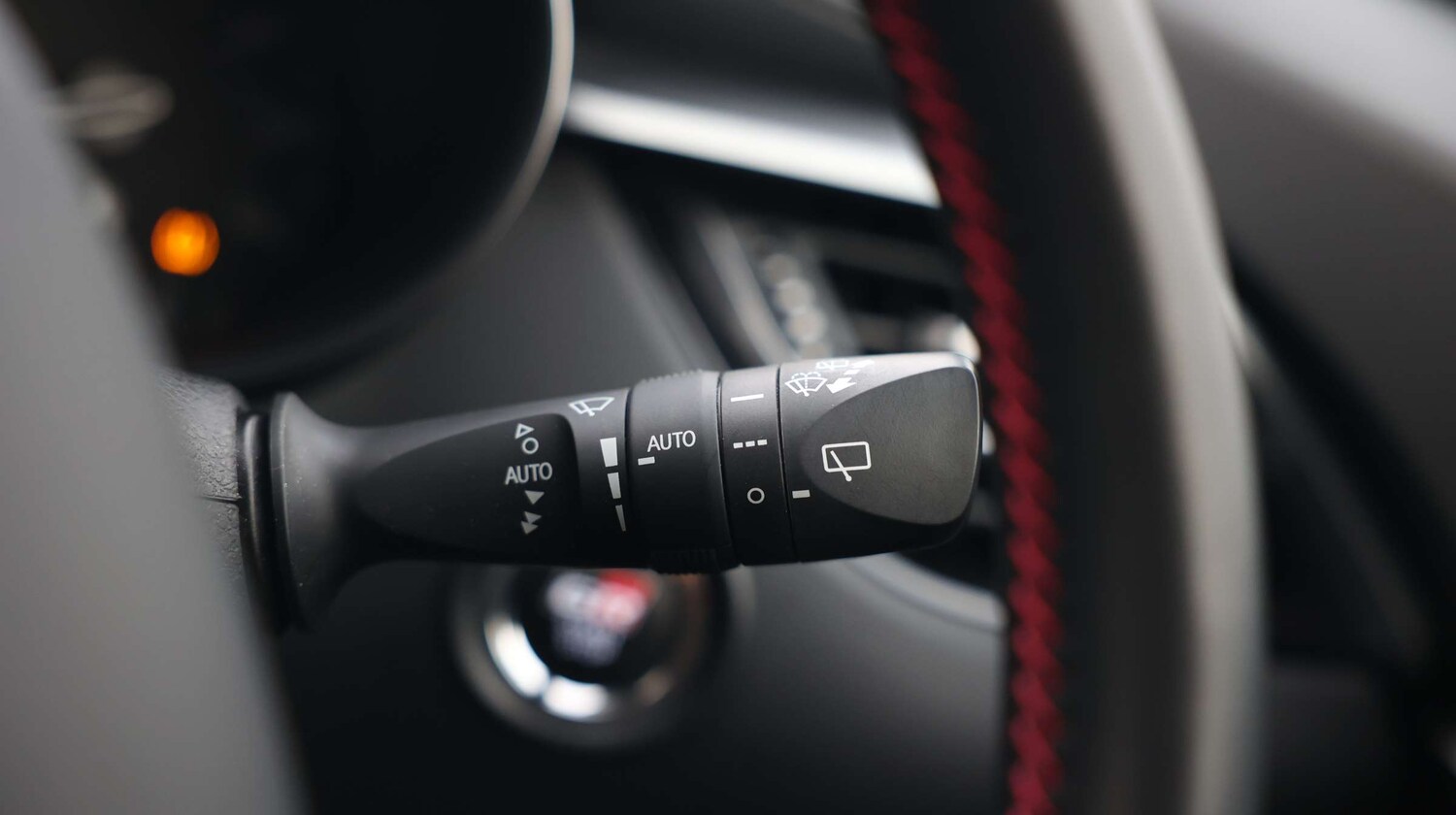 Used Toyota C-HR 2023 for sale - 77673885: Photo 36