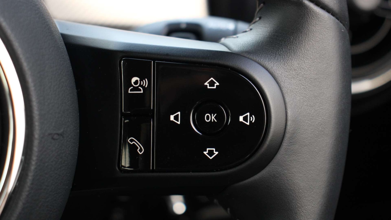 Used MINI Cooper 2023 for sale - 76818490: Photo 35