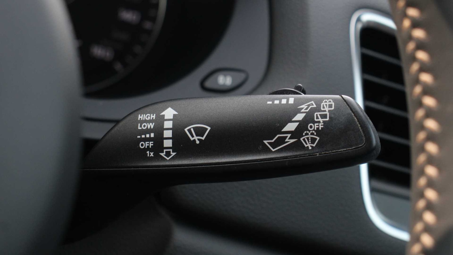 Used Audi Q3 2018 for sale - 76818467: Photo 35