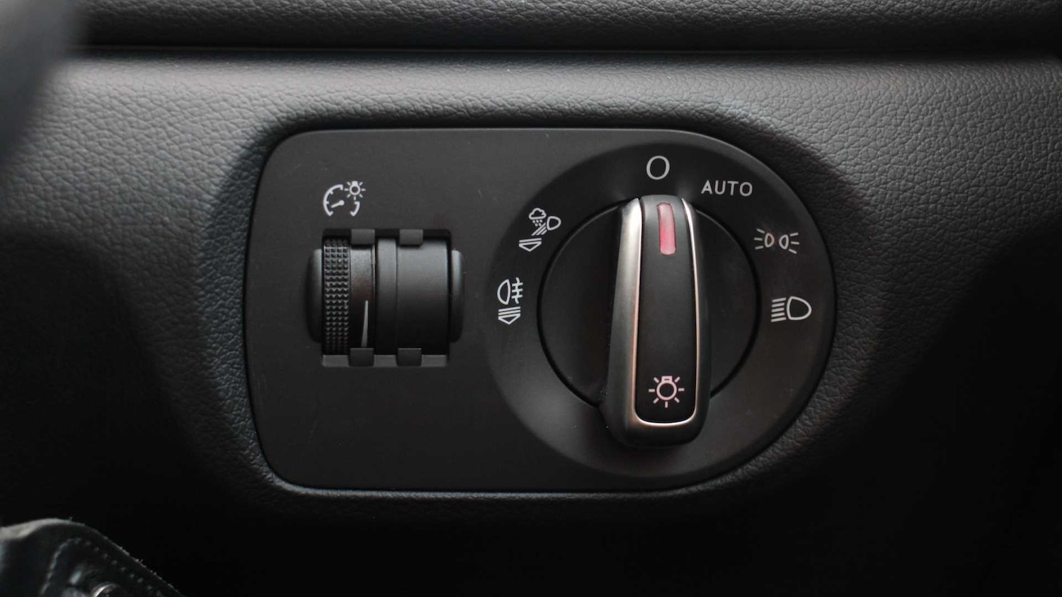 Used Audi Q3 2018 for sale - 76818467: Photo 38