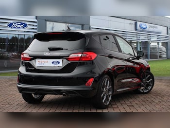 Used Ford Fiesta 2023 for sale - 77013077: Photo