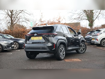 Used Toyota Yaris Cross 2024 for sale - 76818586: Photo