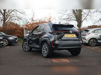 Used Toyota Yaris Cross 2024 for sale - 76818586: Photo