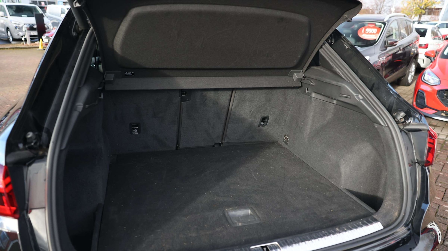 Used Audi Q3 2020 for sale - 76818537: Photo 17