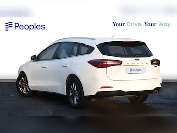 Used Ford Focus 2022 for sale - 76818558: Photo