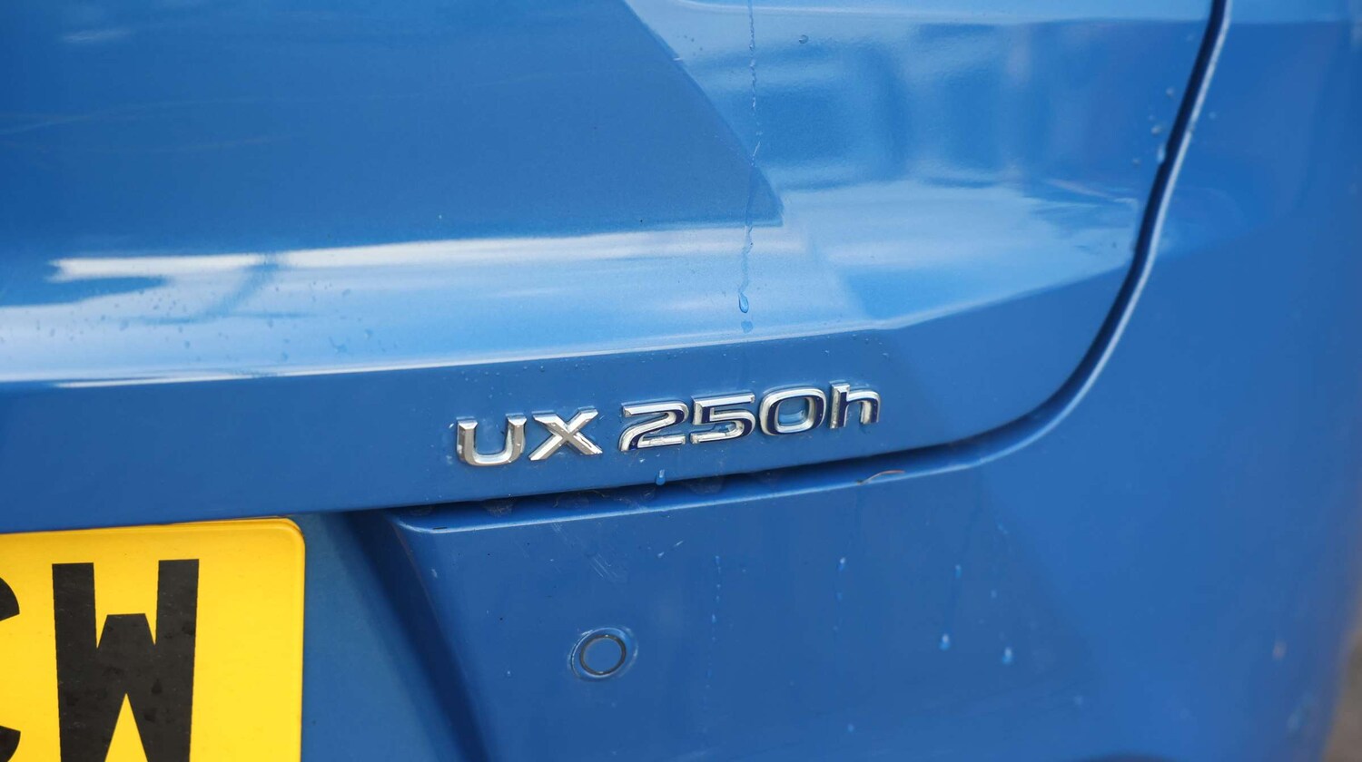 Used Lexus UX 2022 for sale - 76818525: Photo 15