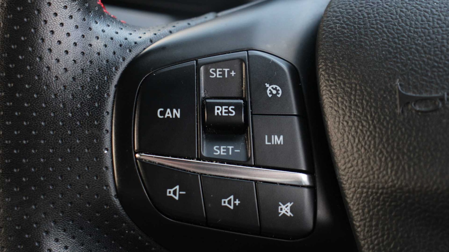 Used Ford Focus 2022 for sale - 76954204: Photo 36