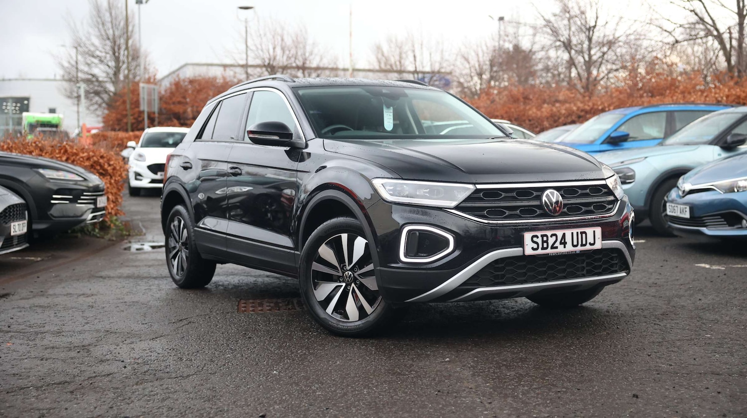 Used Volkswagen T-Roc 2024 for sale - 76818597: Photo 2