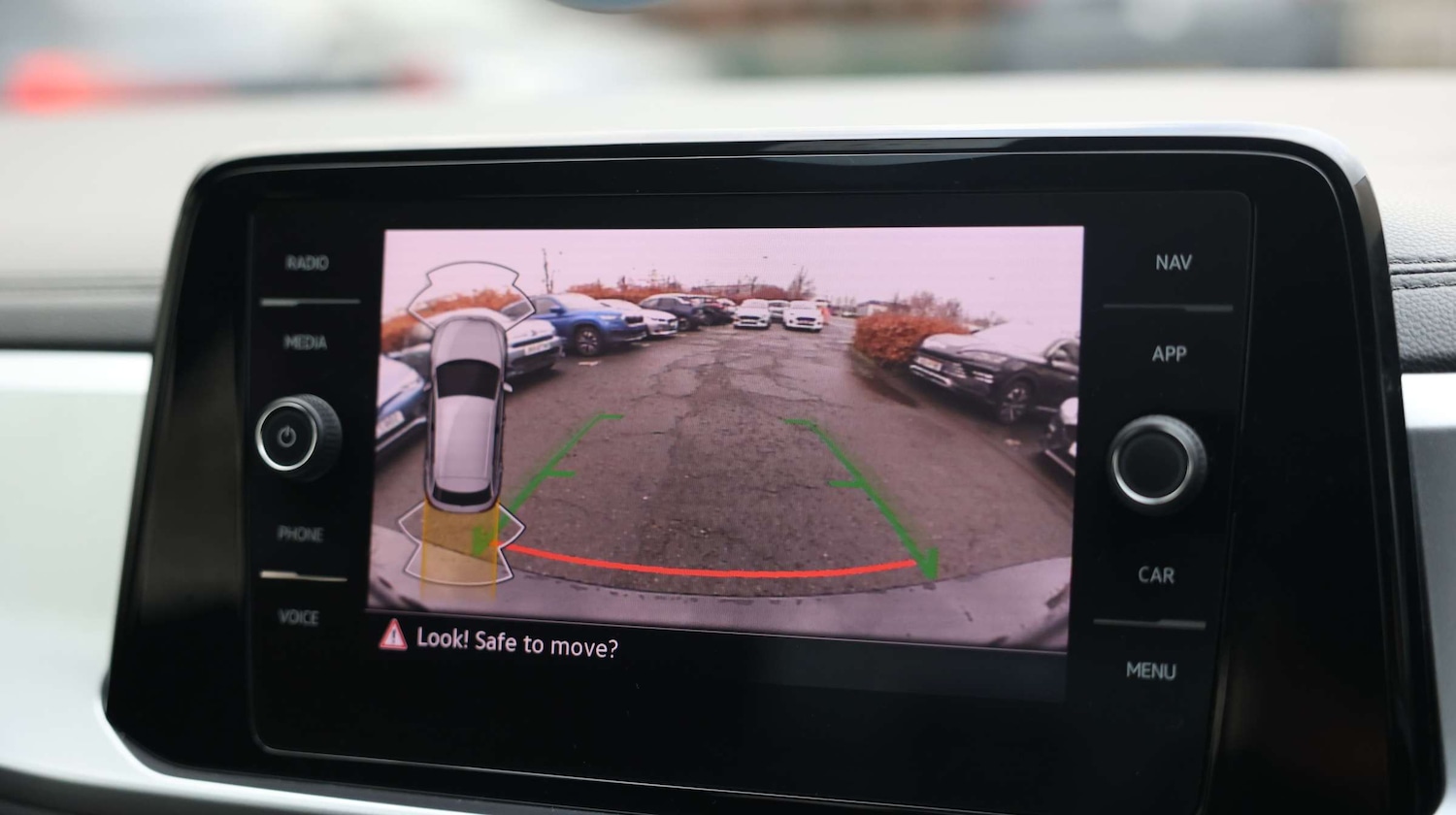 Used Volkswagen T-Roc 2024 for sale - 76818597: Photo 28