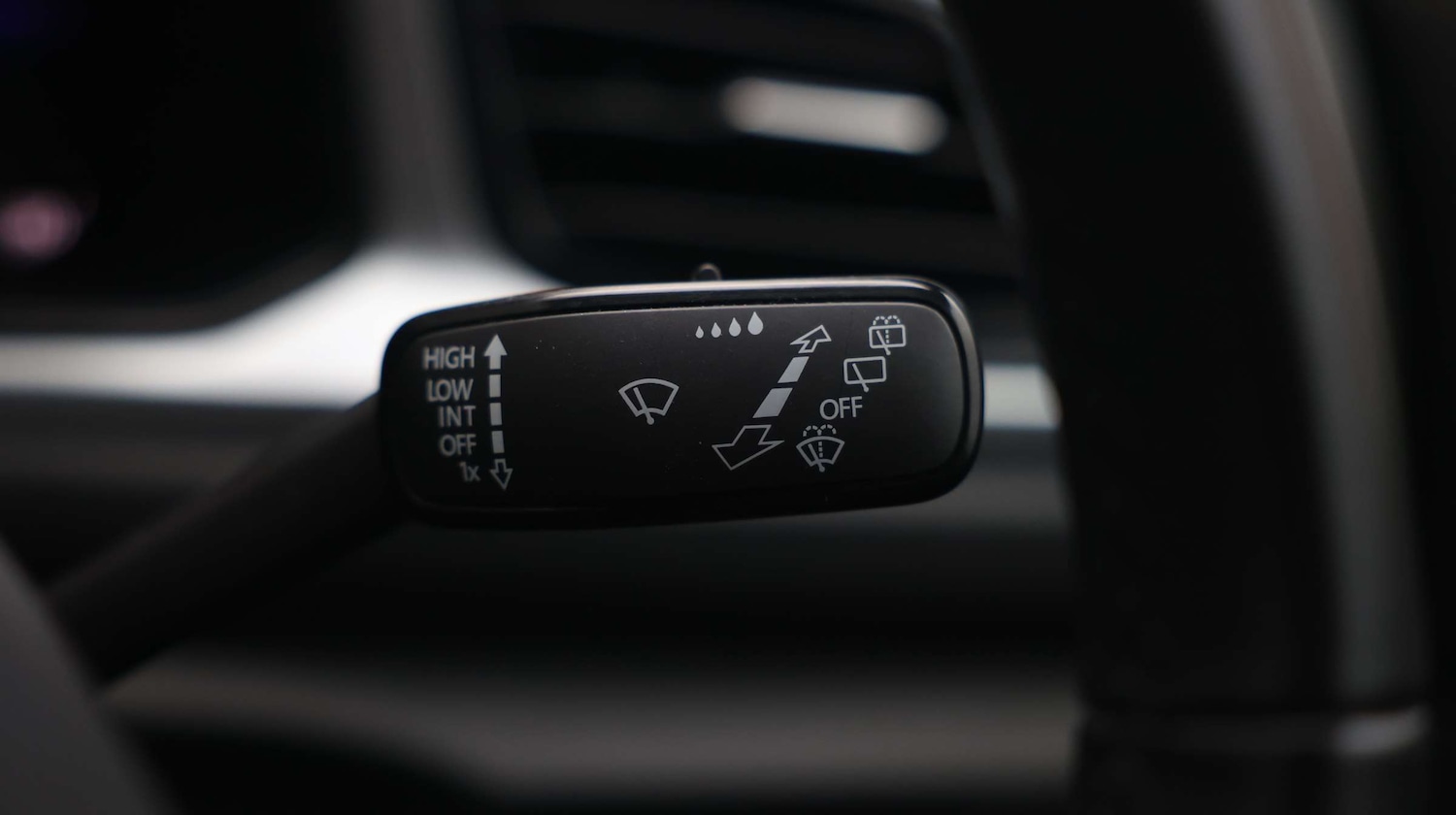 Used Volkswagen T-Roc 2024 for sale - 76818597: Photo 33